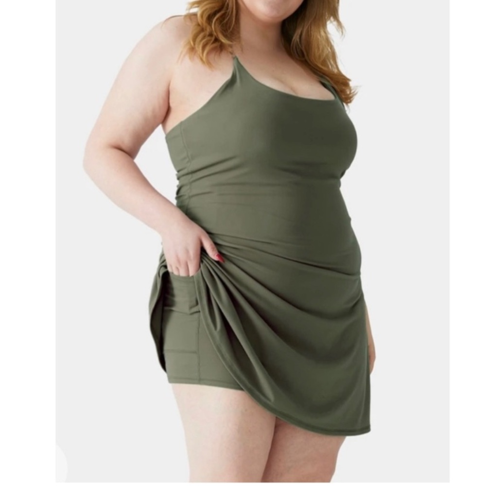 NWT Halara Softlyzero Plush Backless Active Dress… - image 6